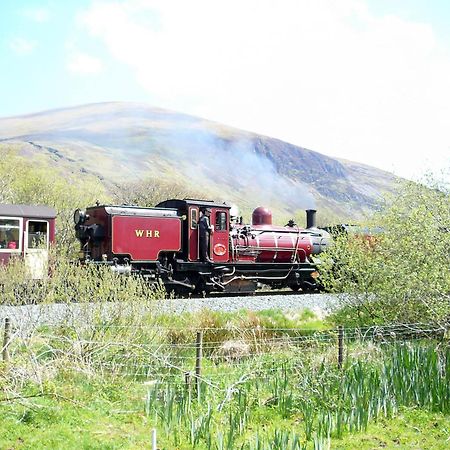 Seion - Hw7575 Villa Llanddeiniolen Bagian luar foto